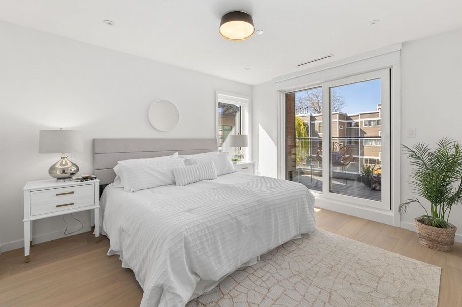 679 W 18th Avenue Vancouver, BC - 16