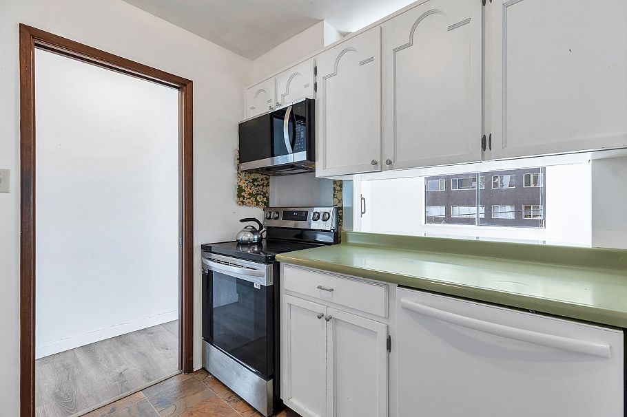 201 845 Chilco Street Vancouver, BC - 13