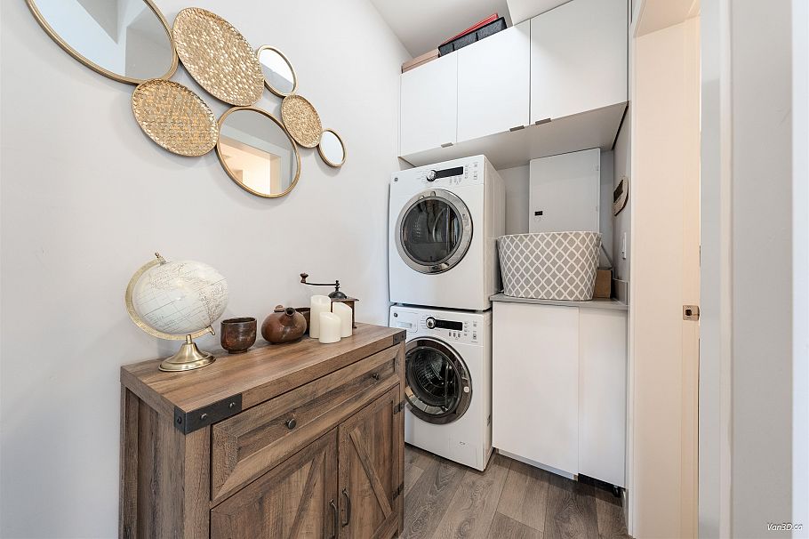 949 Hartford Place North Vancouver, BC - 28