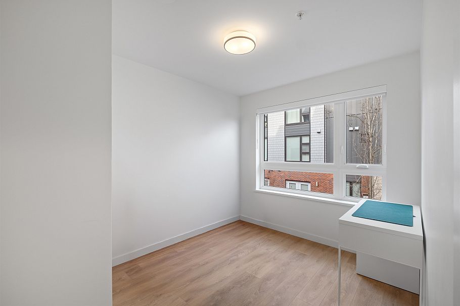 137 535 E 2nd Street North Vancouver, BC - 20