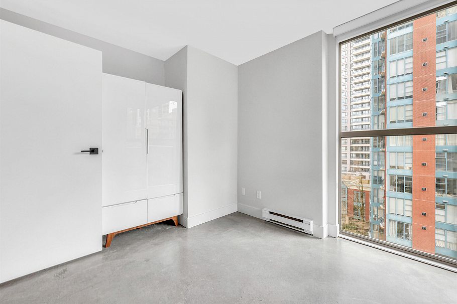 505 928 Richards Street Vancouver, BC - 9