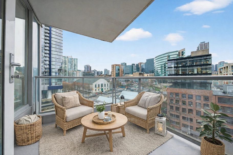 1102 188 Keefer Place Vancouver, BC - 4