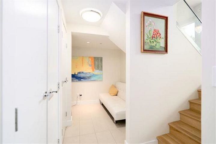 296 W 1st Avenue Vancouver, BC - 8