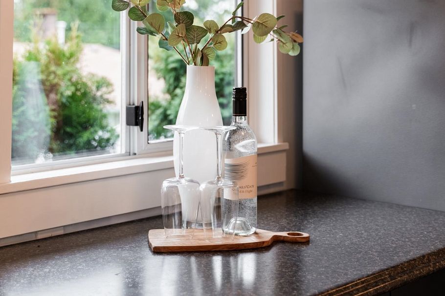 1323 E 29th Street North Vancouver, BC - 10