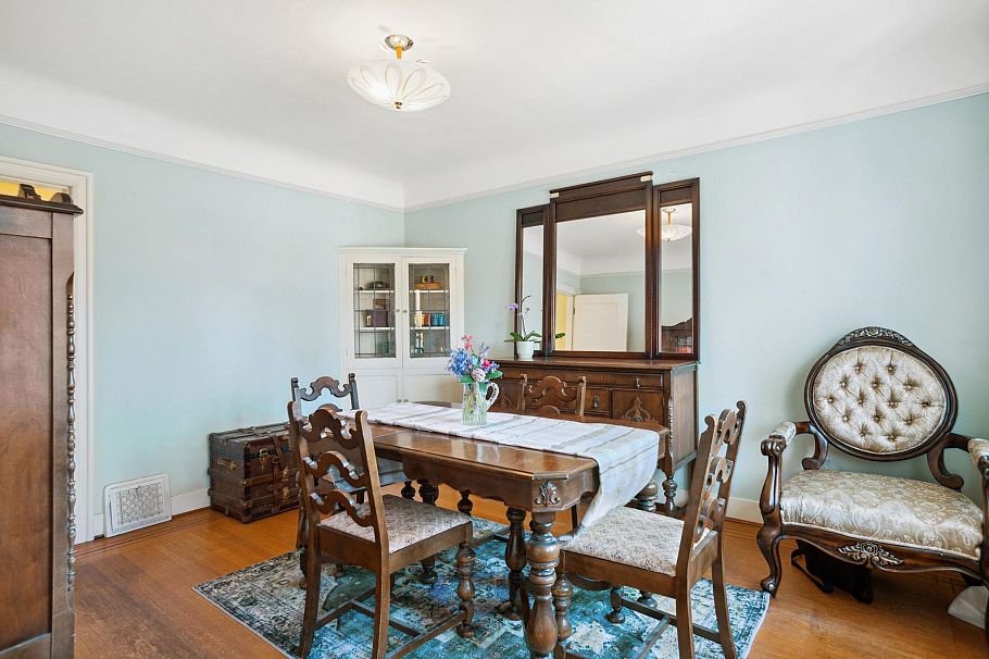 5962 Dunbar Street Vancouver, BC - 14