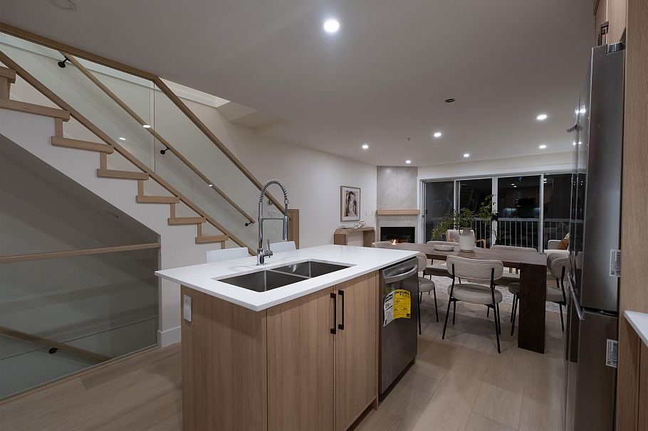 3350 Cobblestone Avenue Vancouver, BC - 11