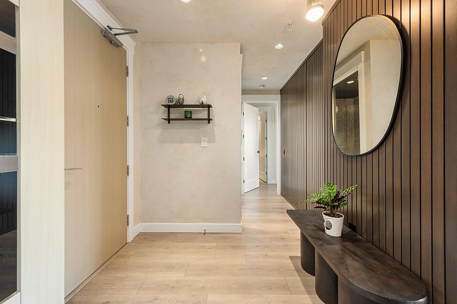 805 1616 Columbia Street Vancouver, BC - 12