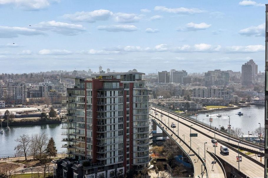 1751 38 Smithe Street Vancouver, BC - 28