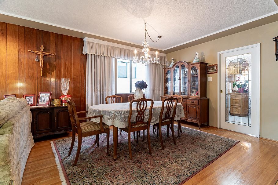 2740 E 2nd Avenue Vancouver, BC - 6