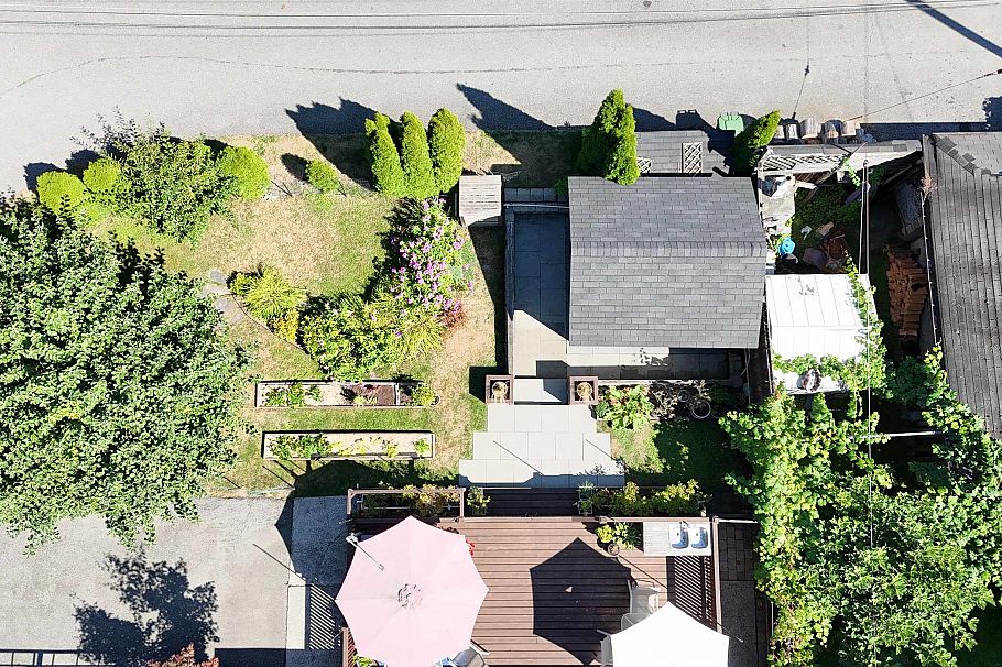 1798 Garden Avenue North Vancouver, BC - 20