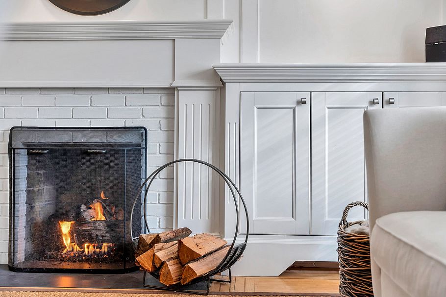 3955 Dunbar Street Vancouver, BC - 3