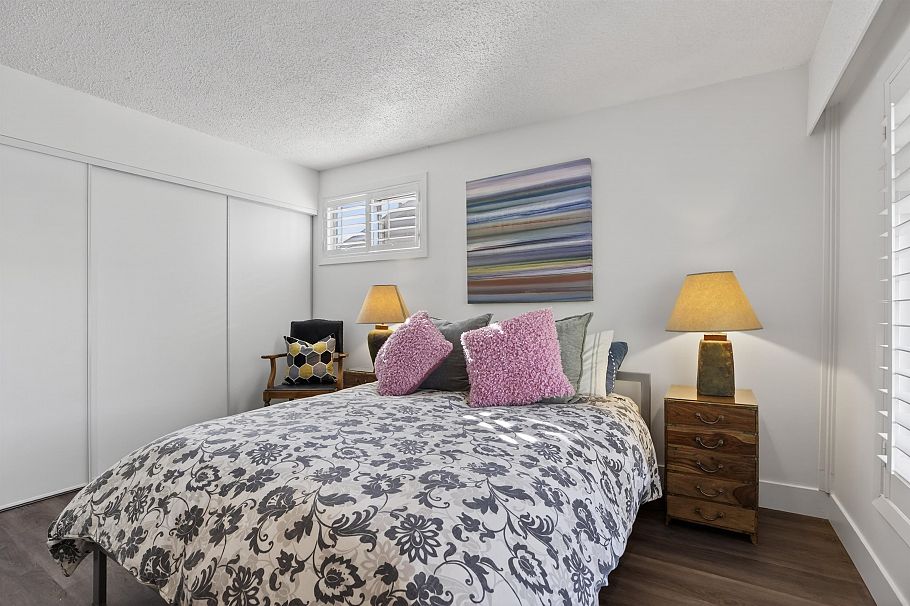 1375 Mcbride Street North Vancouver, BC - 19