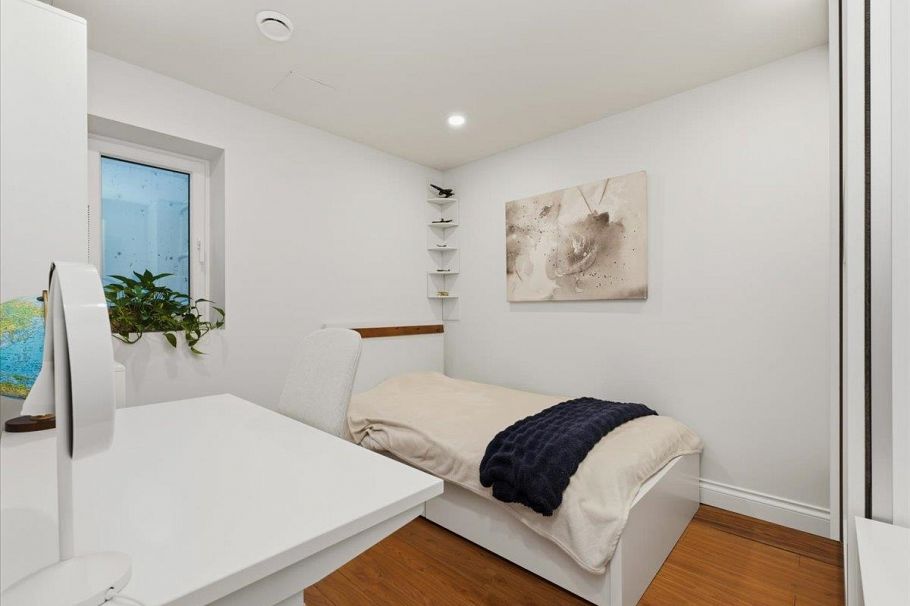 48 1910 Cedar Village Crescent North Vancouver, BC - 27