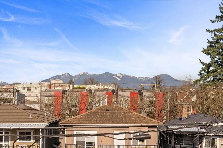 529 E 17th Avenue Vancouver, BC - 35