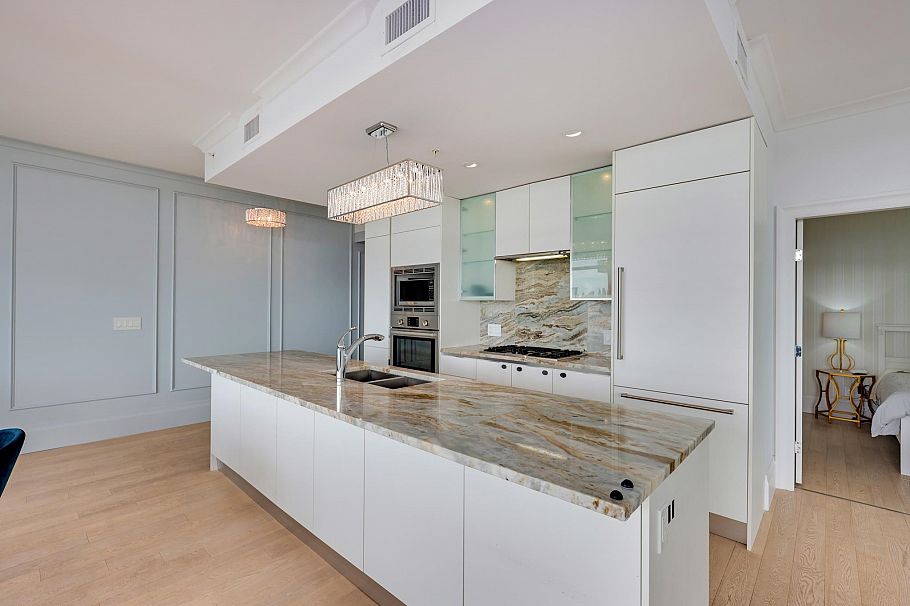 501 185 Victory Ship Way North Vancouver, BC - 6