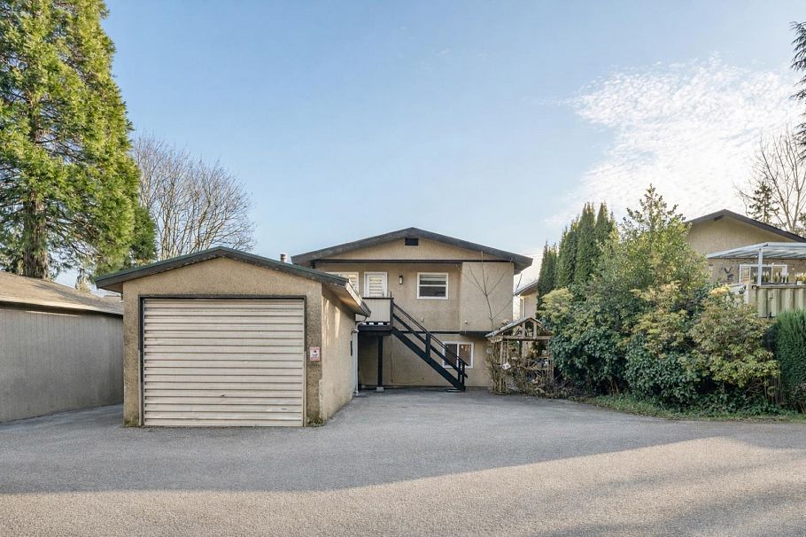 1564 Hope Road North Vancouver, BC - 38