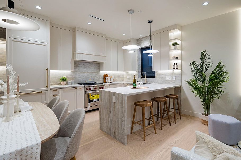 1 3036 W 13th Avenue Vancouver, BC - 8