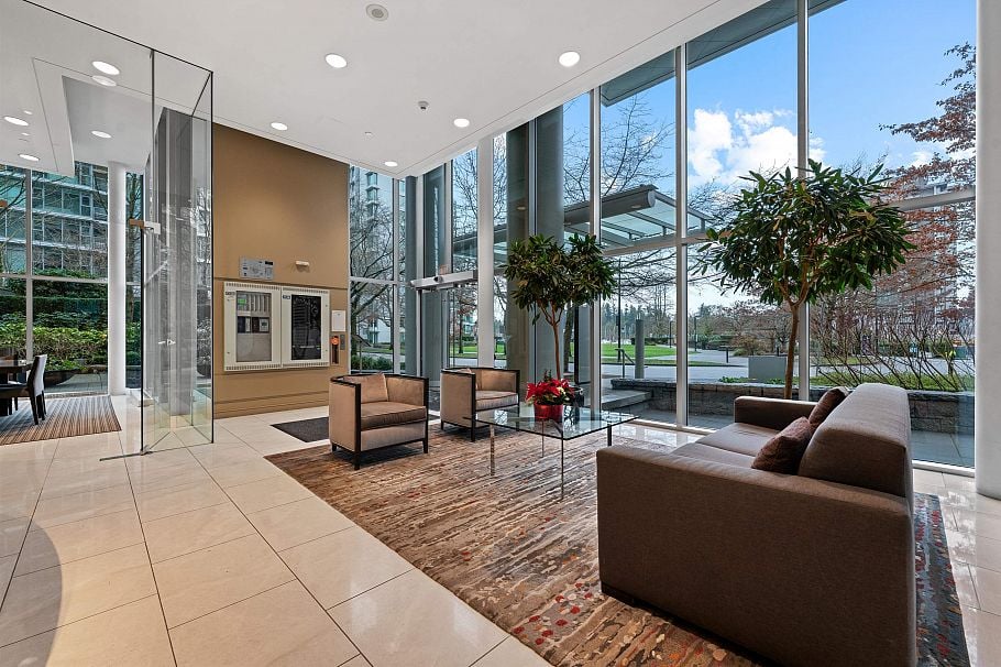 605 1680 Bayshore Drive Vancouver, BC - 21