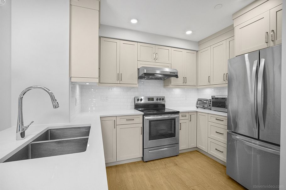 13 2717 Horley Street Vancouver, BC - 3