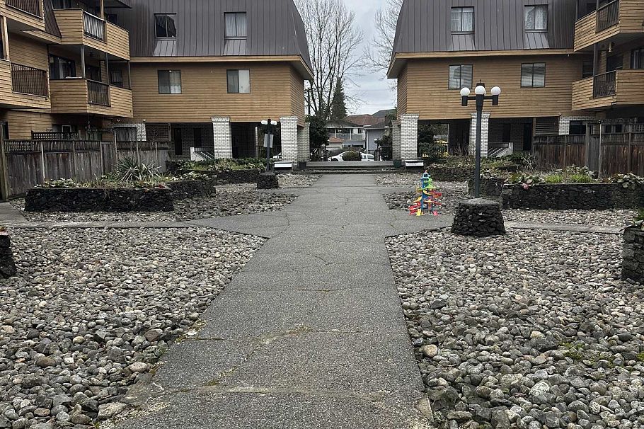 206 2299 E 30th Avenue Vancouver, BC - 11