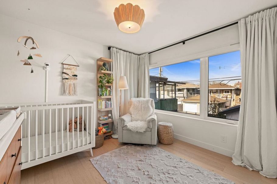 529 E 17th Avenue Vancouver, BC - 19