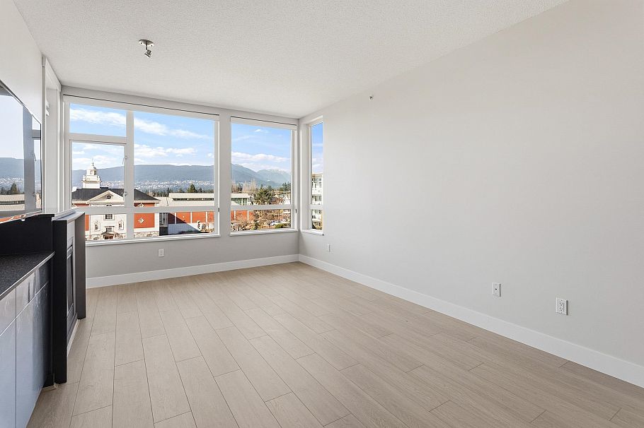 401 717 Chesterfield Avenue North Vancouver, BC - 24