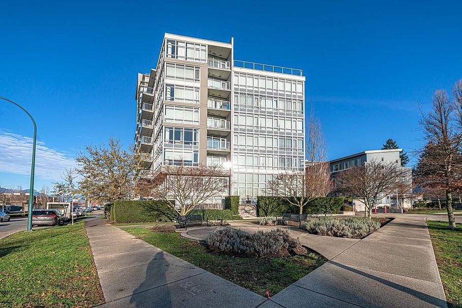 612 4888 Nanaimo Street Vancouver, BC - 24