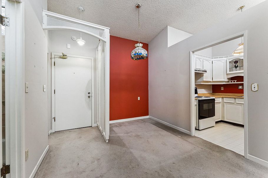 310 2416 W 3rd Avenue Vancouver, BC - 8