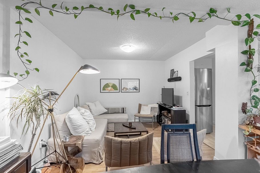 610 Salsbury Drive Vancouver, BC - 6