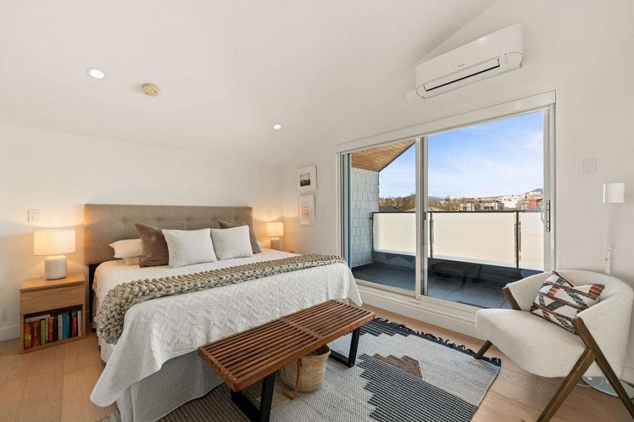 529 E 17th Avenue Vancouver, BC - 26