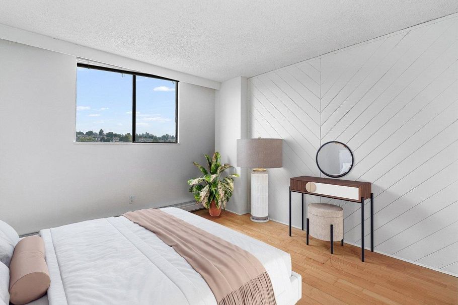 1605 145 St. Georges Avenue North Vancouver, BC - 18