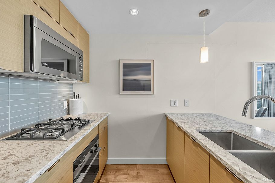 610 4083 Cambie Street Vancouver, BC - 13