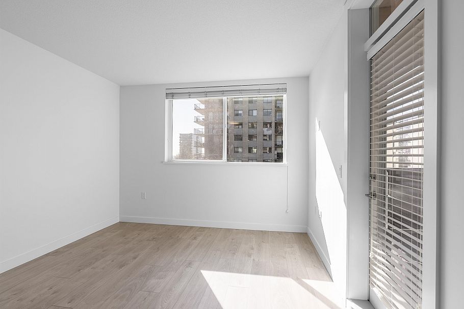 202 108 E 8th Street North Vancouver, BC - 19