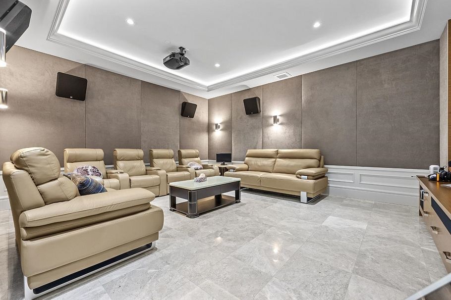 6886 Angus Drive Vancouver, BC - 30