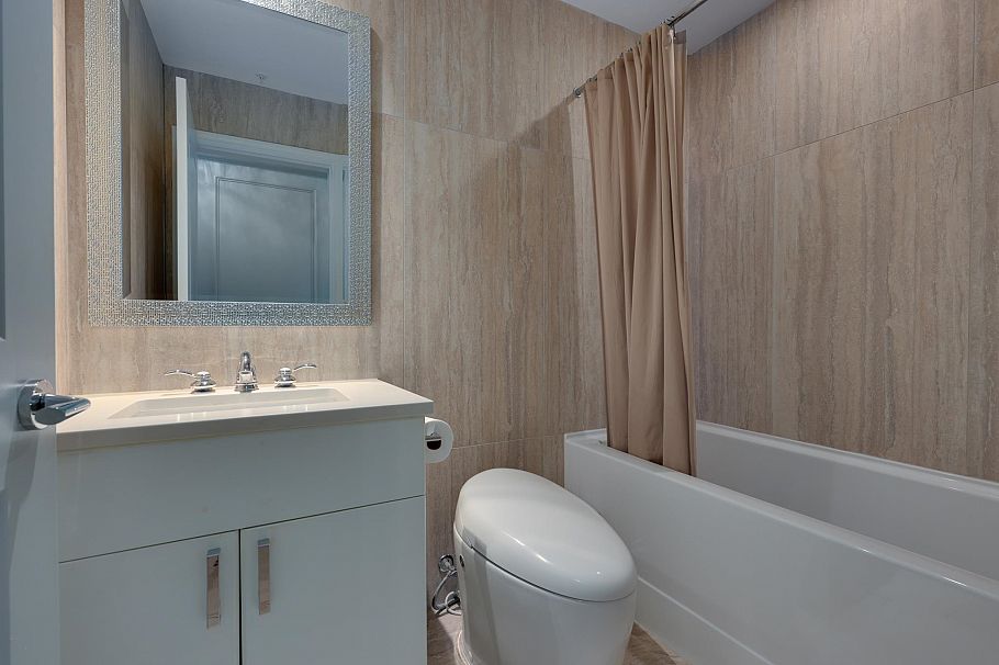 501 185 Victory Ship Way North Vancouver, BC - 20