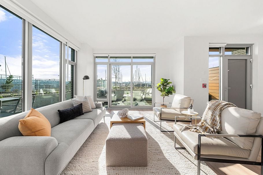 110 755 Harbourside Drive North Vancouver, BC - 3