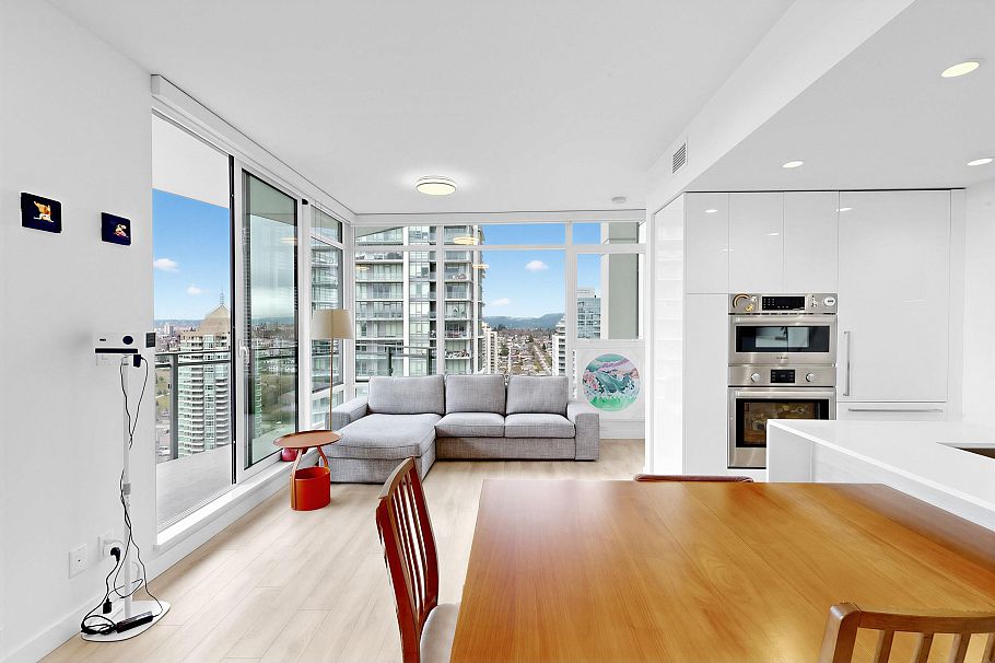 2602 2085 Skyline Court Burnaby, BC - 4