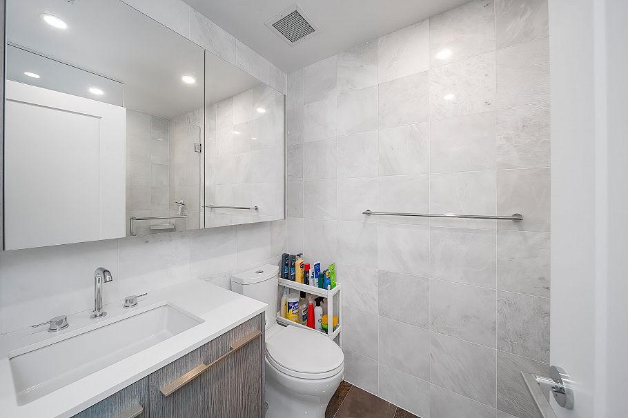 205 4932 Cambie Street Vancouver, BC - 18