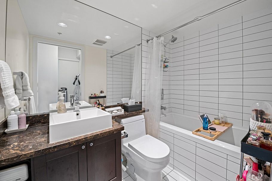 612 4888 Nanaimo Street Vancouver, BC - 10