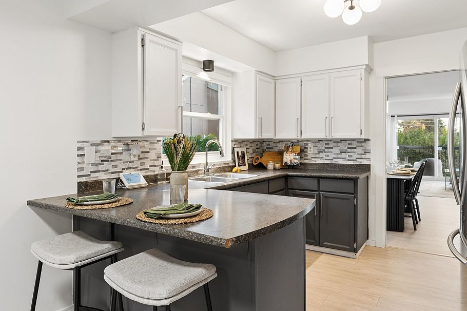 1564 Hope Road North Vancouver, BC - 10