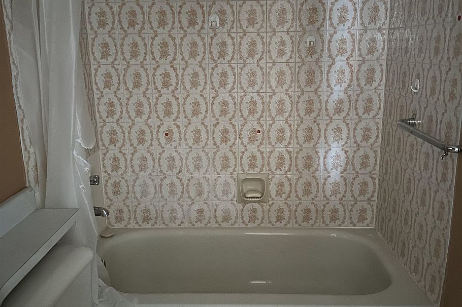 206 2299 E 30th Avenue Vancouver, BC - 9