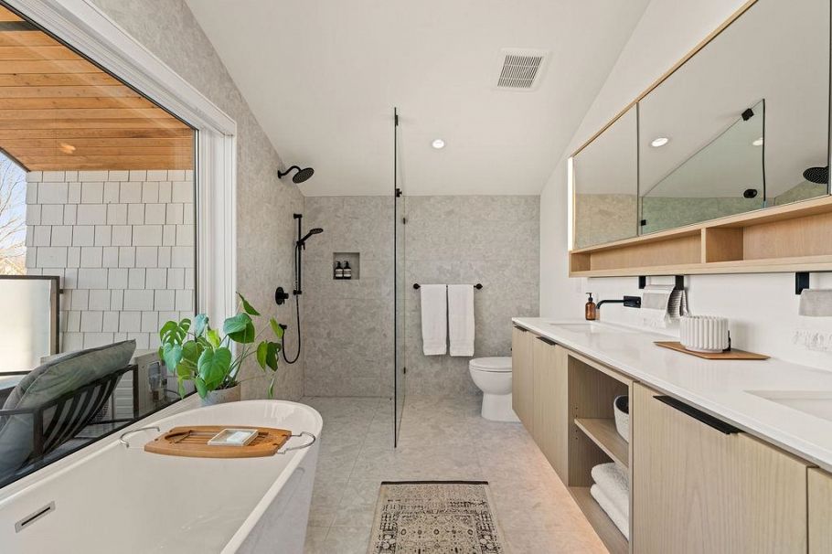 529 E 17th Avenue Vancouver, BC - 28