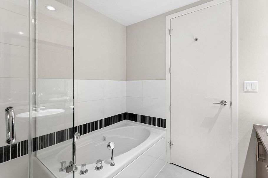 2203 4250 Dawson Street Burnaby, BC - 23