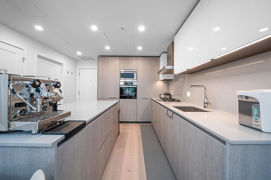 205 4932 Cambie Street Vancouver, BC - 12