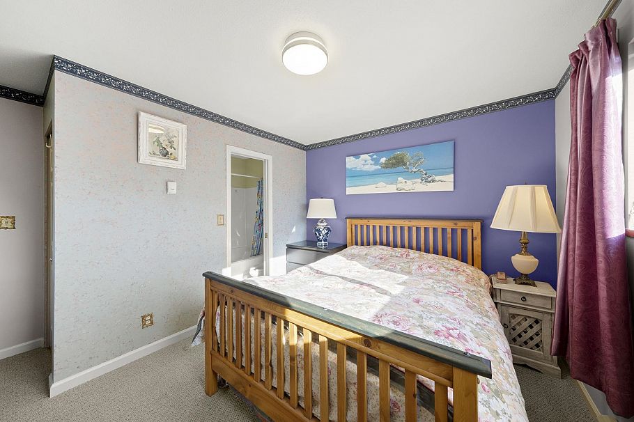 3206 E 25th Avenue Vancouver, BC - 9