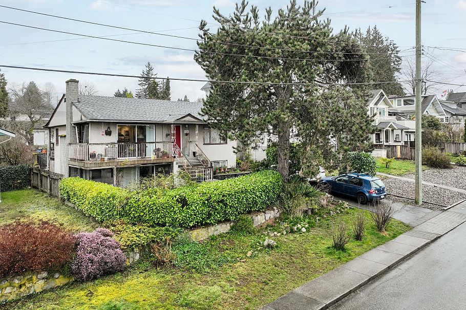 428 E 7th Street North Vancouver, BC - 14