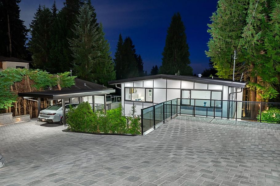531 Greenway Avenue North Vancouver, BC - 38