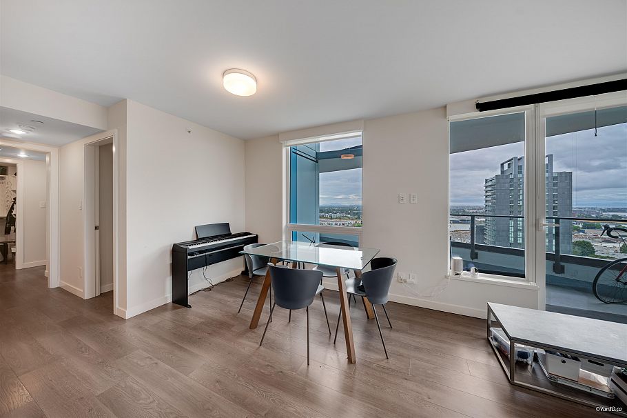 2401 8189 Cambie Street Vancouver, BC - 9