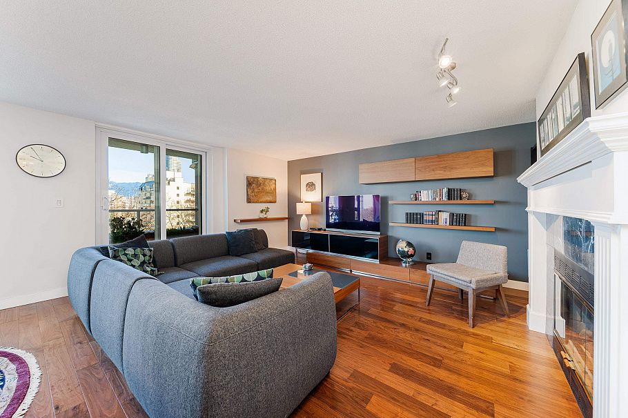 901 1566 W 13th Avenue Vancouver, BC - 4