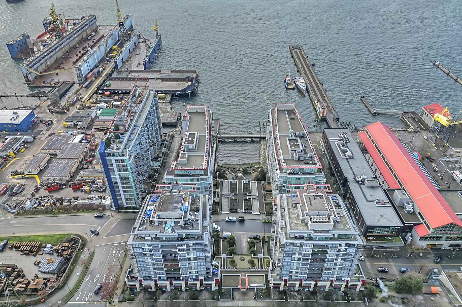 1102 172 Victory Ship Way North Vancouver, BC - 1